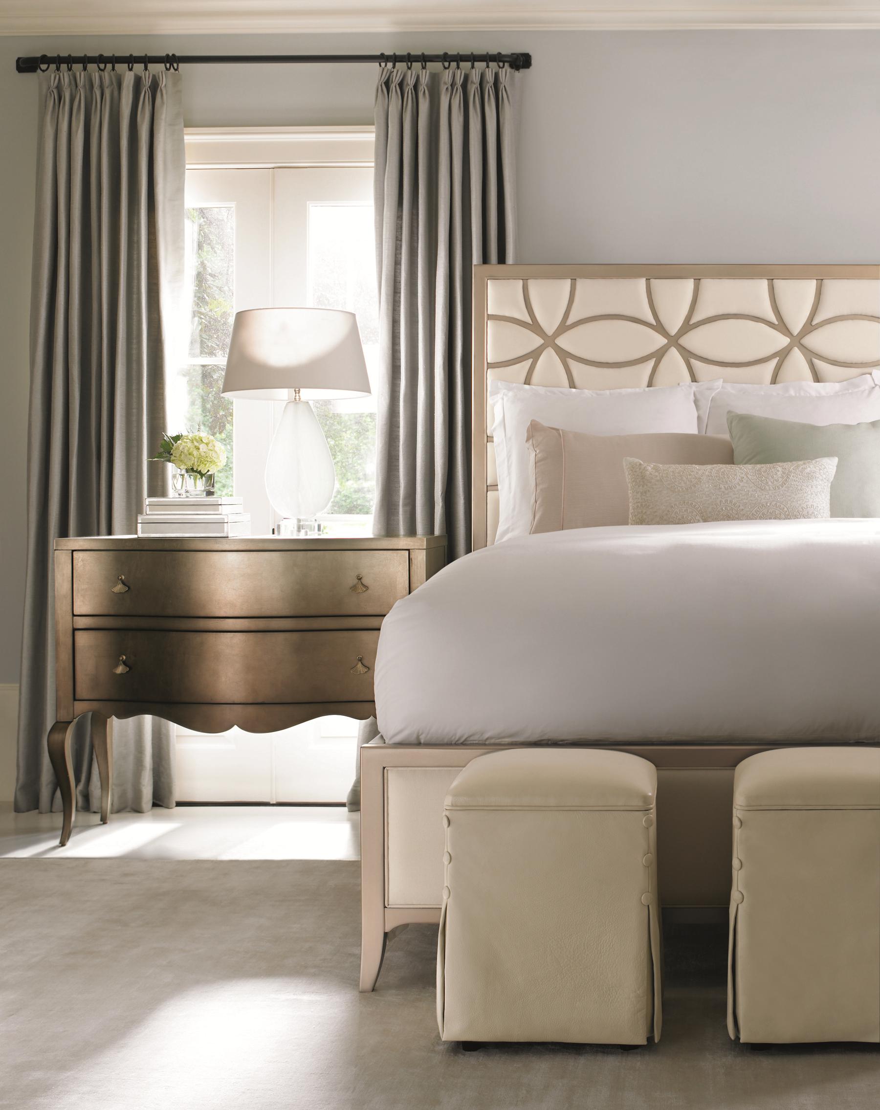 Caracole queen bed deals